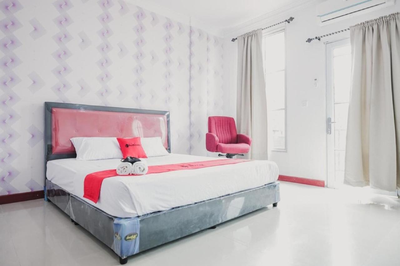 เรดดอร์ซ เนียร์ นาโกยา ฮิลล์ บาตัม 4 Hotel Jodoh  ภายนอก รูปภาพ